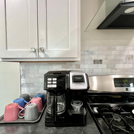 Modern Style Home Near Dt Indy & Major Attractions Индианаполис Экстерьер фото